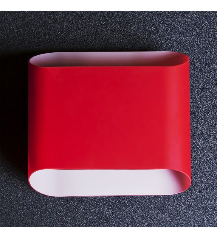 Kinkiet Pancake czerwony o prostym uniwersalnym kształcie do salonu sypialni korytarza przedpokoju