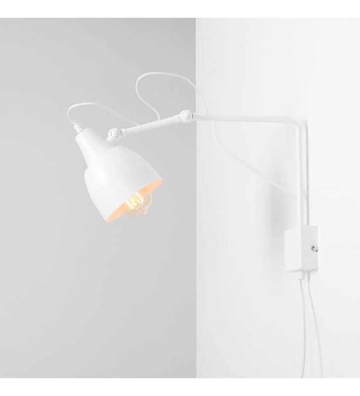 Biały metalowy kinkiet w stylu loftowym Soho pojedynczy włącznik na kablu regulacja na przegubie