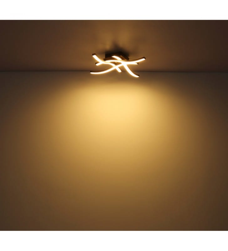 Lampa sufitowa Evita LED 4 wąskie ramiona czarno brązowa metal jak drewno