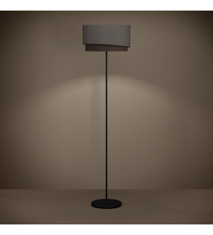 Manderline lampa stojąca na metalowej czarnej nodze abażur 2 warstwowy mokka cappuccino z mosiężnym środkiem