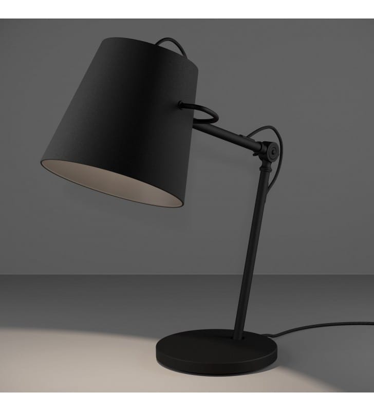Lampa na komodę stolik nocny Granadillos czarna z regulacją łamana abażur