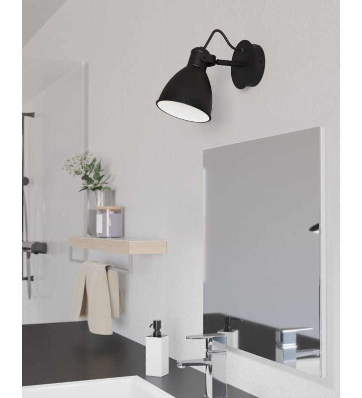 Czarna łazienkowa lampa ścienna z metalu San Peri1 IP44 styl loft